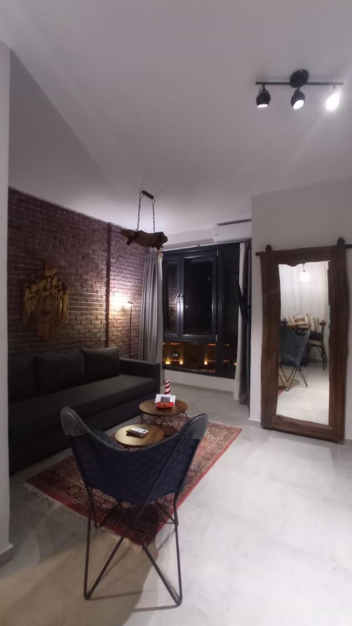 Ellis Apartments Thessaloniki Buitenkant foto
