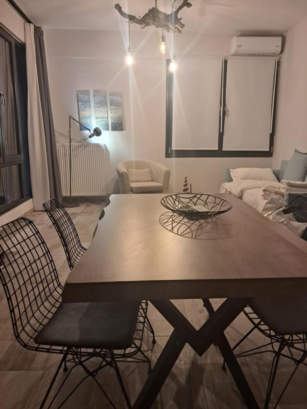 Ellis Apartments Thessaloniki Buitenkant foto